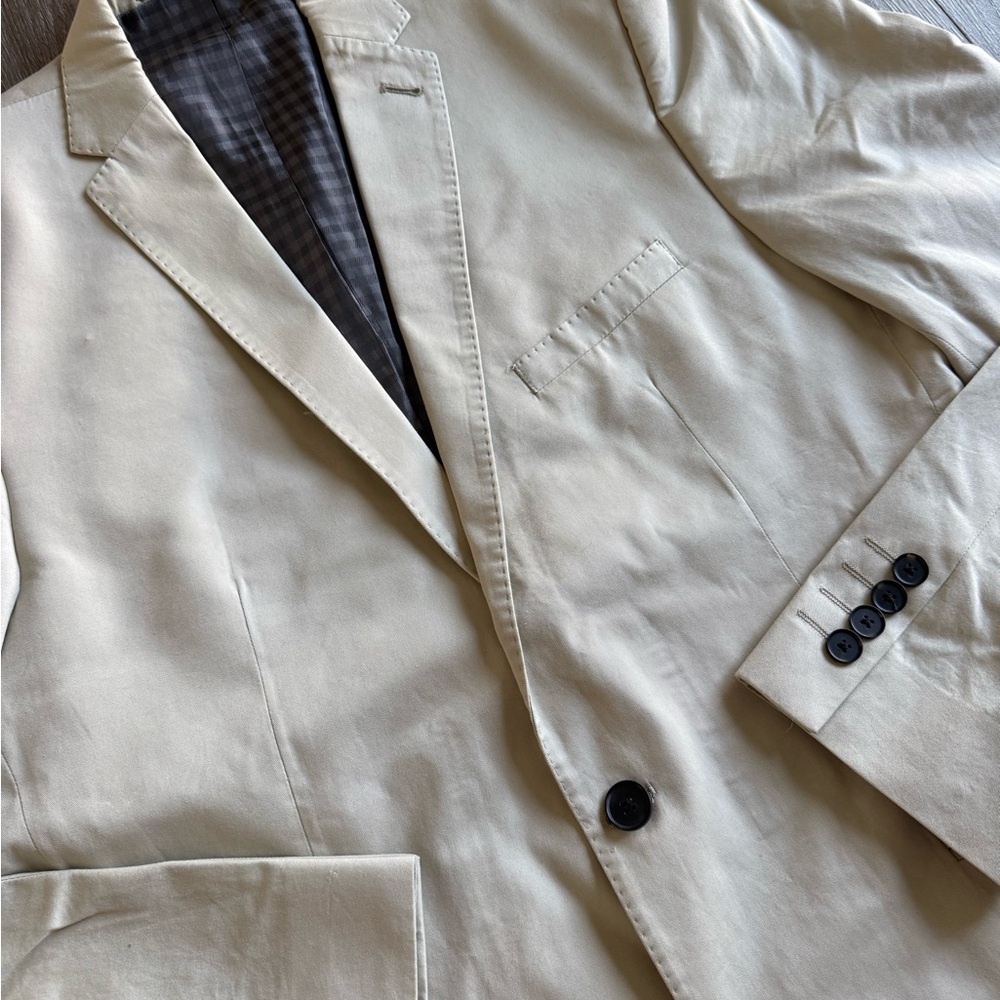Ben Sherman Cream Blazer with Black Accents